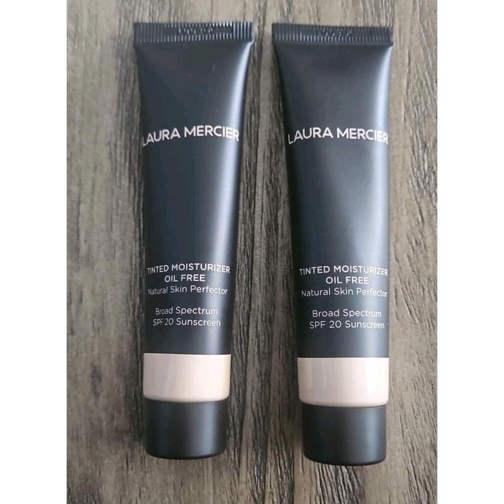 Set 2 Laura Mercier Tinted Moisturizer Oil Free SPF 20 25ml In 0N1 PETAL SEALED